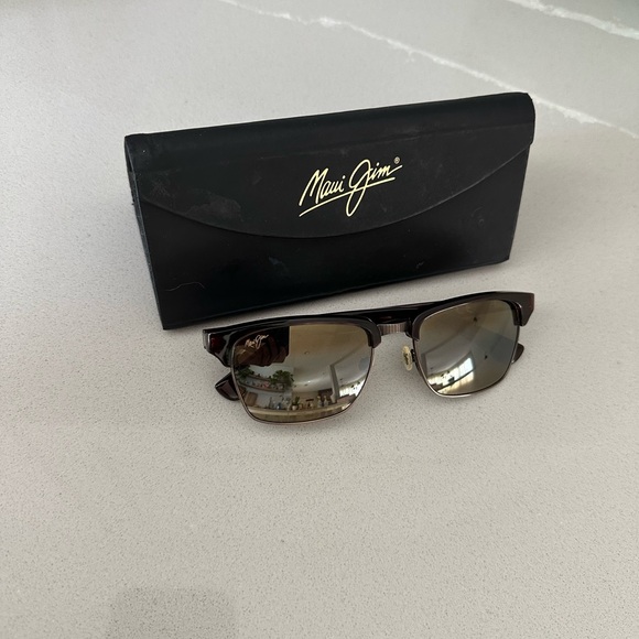 Maui Jim Kawika Tortoise Sunglasses with Black Case - Picture 1 of 5